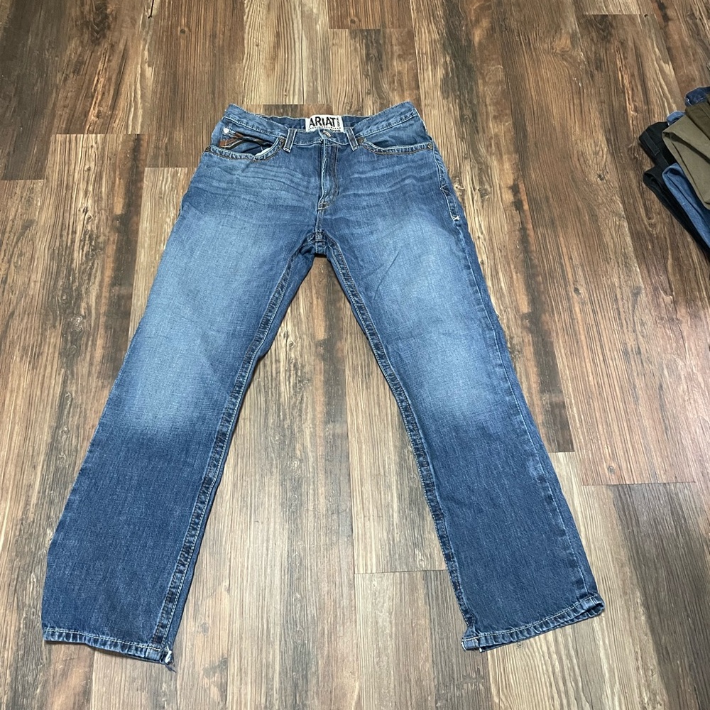 Ariat Men's Relaxed Fit Blue Jeans